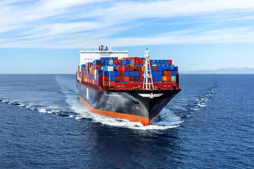 中國航運業(yè)發(fā)展前景與碼頭建設管理分析